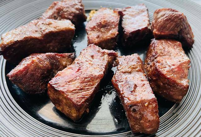 原创            年龄越大越要多吃肉？医生提醒：年过60岁，这3种肉尤其要多吃
