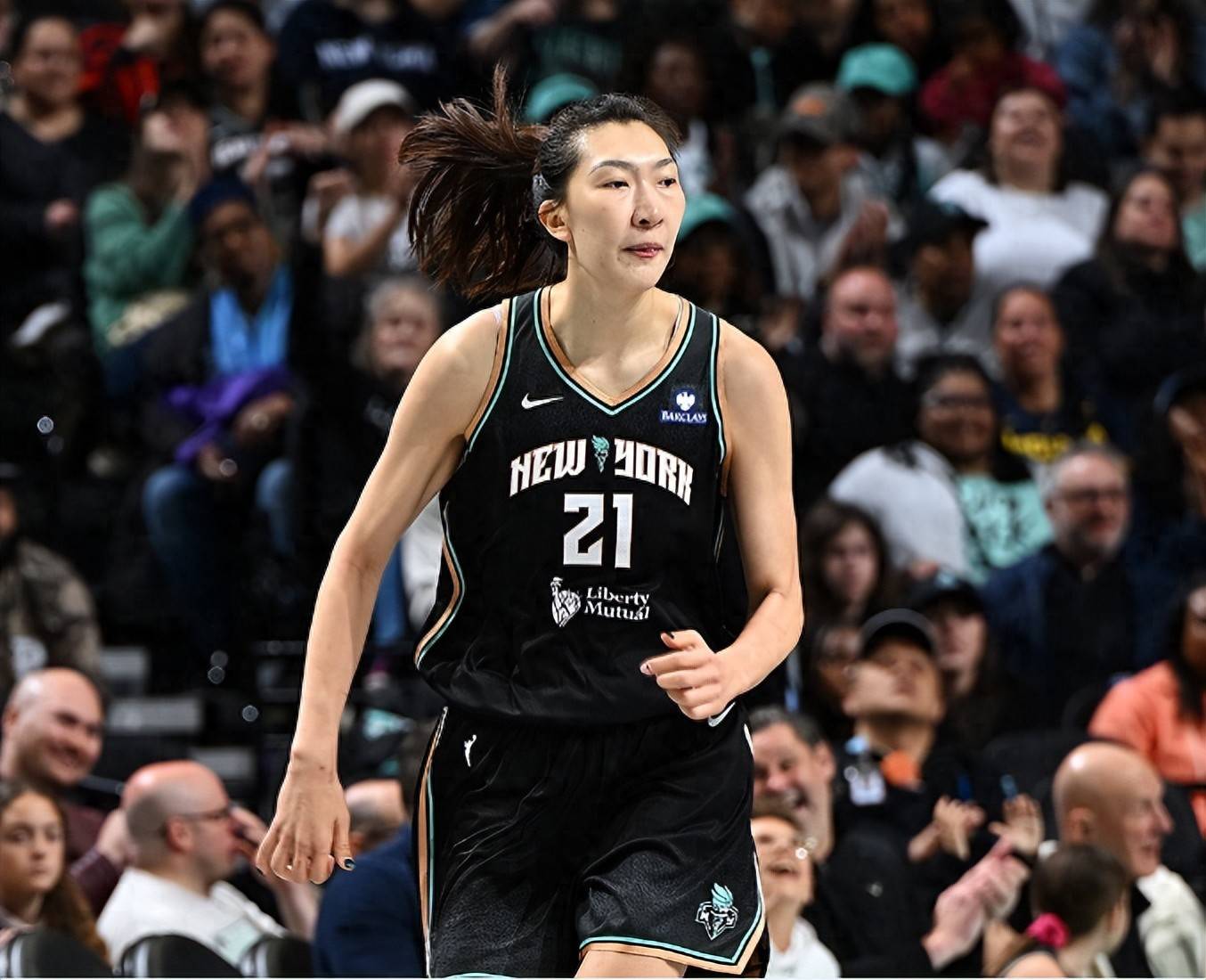 WNBA总裁杯：韩旭4中1仅2+4下半场被弃用 自由人逆转狂热4连胜