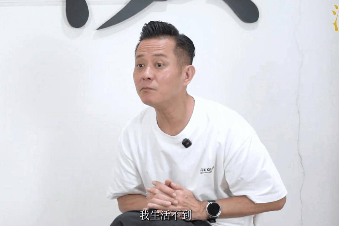 TVB前男星豪言想与周润发合作！如今认清现实放下演男一执念！底薪太离谱被迫离巢封面图