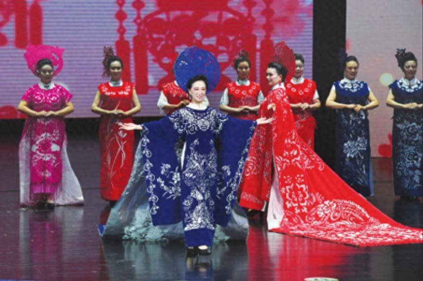 全市离退休干部文体艺术季启幕