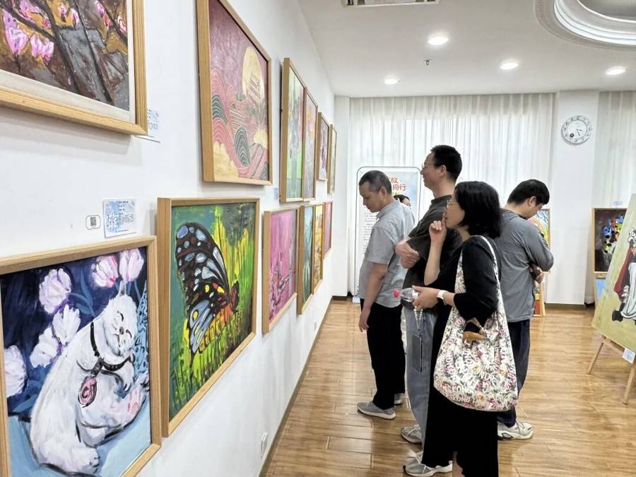 这场公益艺术之约，让彩虹落进了“星星”的世界