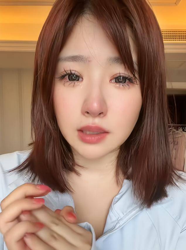 央媒终于出手了！管不住下半身的黄一鸣被女儿撕下仅剩的体面
