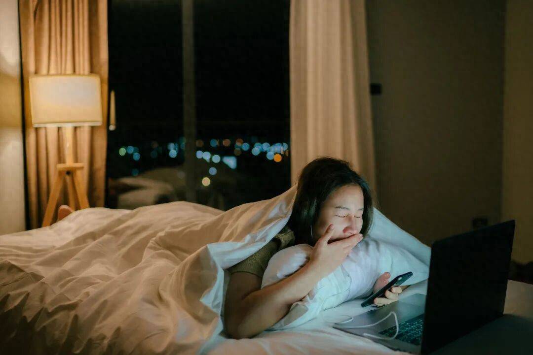 熬夜缺觉让人长期处于炎症状态
