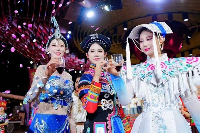 2026“举杯贺兰山・青年艺术季”落幕