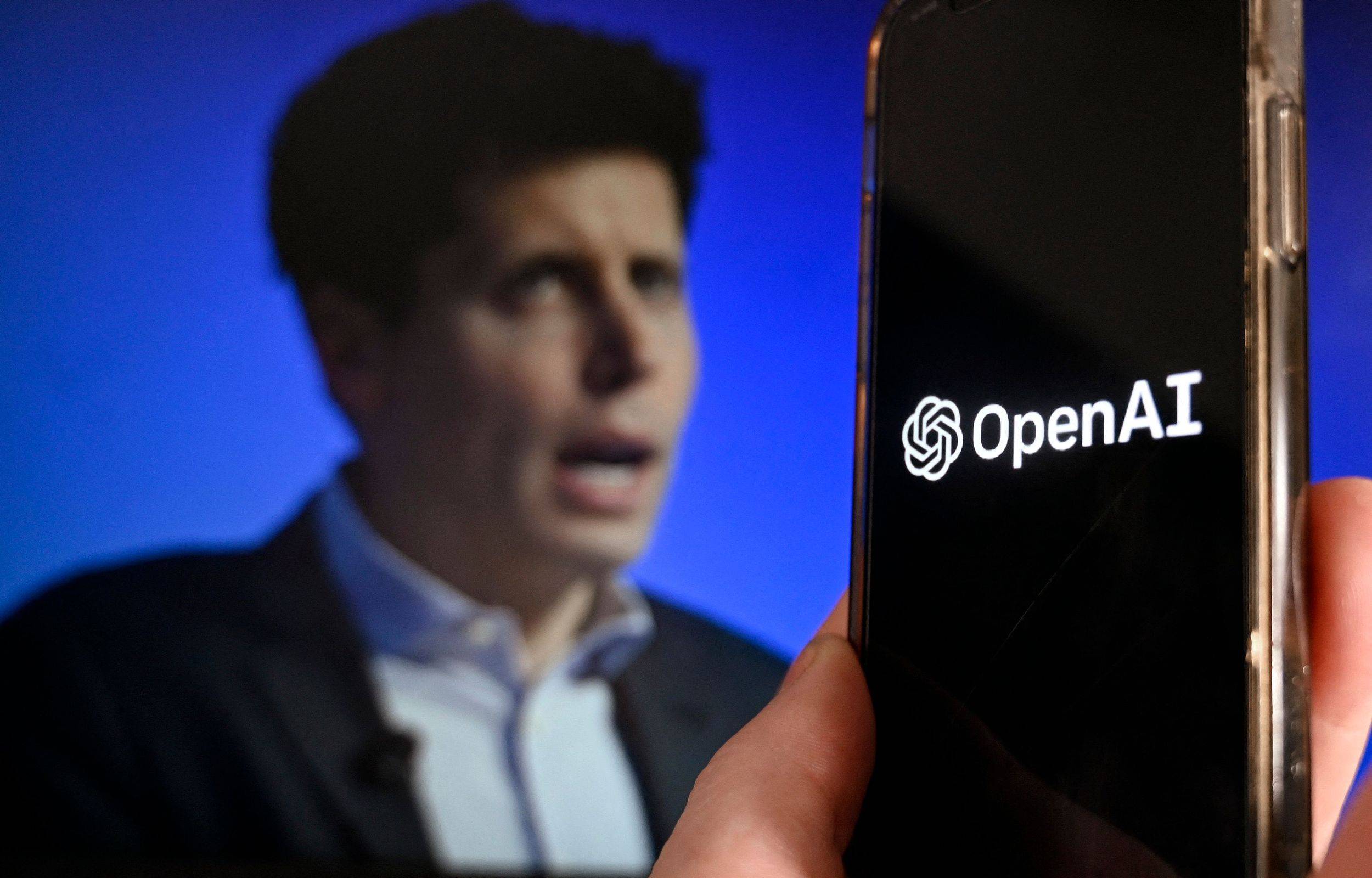奥特曼首次明确表态:OpenAI将自研人形机器人