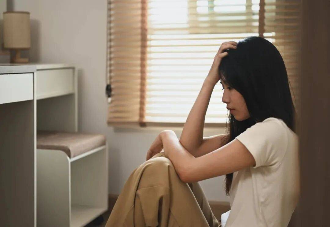 产后松弛怎么恢复?科学盆底修复指南与方法解析