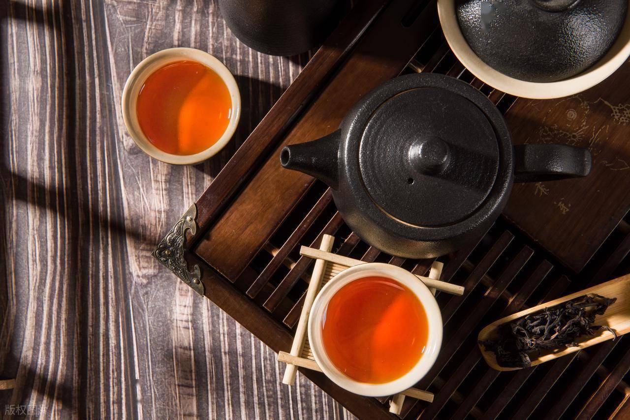 医生发现：每天都喝茶的人，患肝病和癌症的风险骤增？是真的吗？