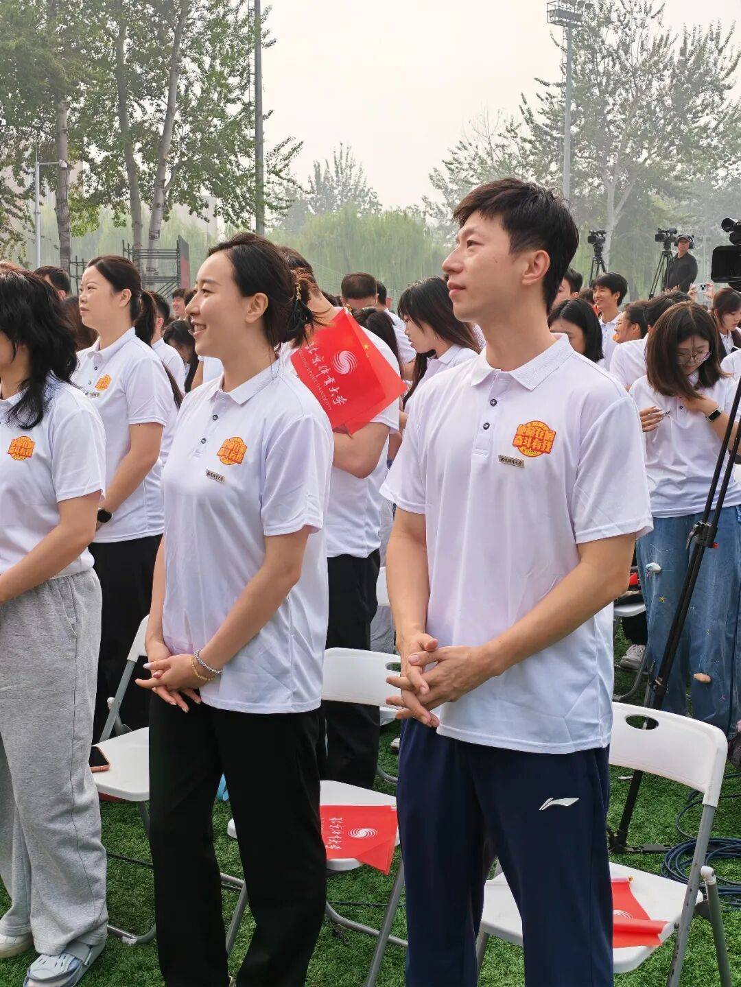 今天，马龙入学北京体育大学读博士