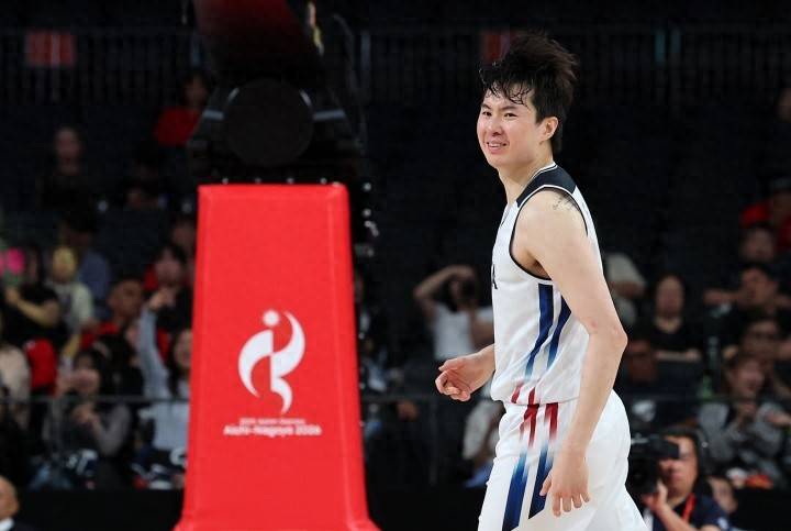 中国男篮获兵败名古屋！韩国球星李贤重一席话，值得中国男篮反思