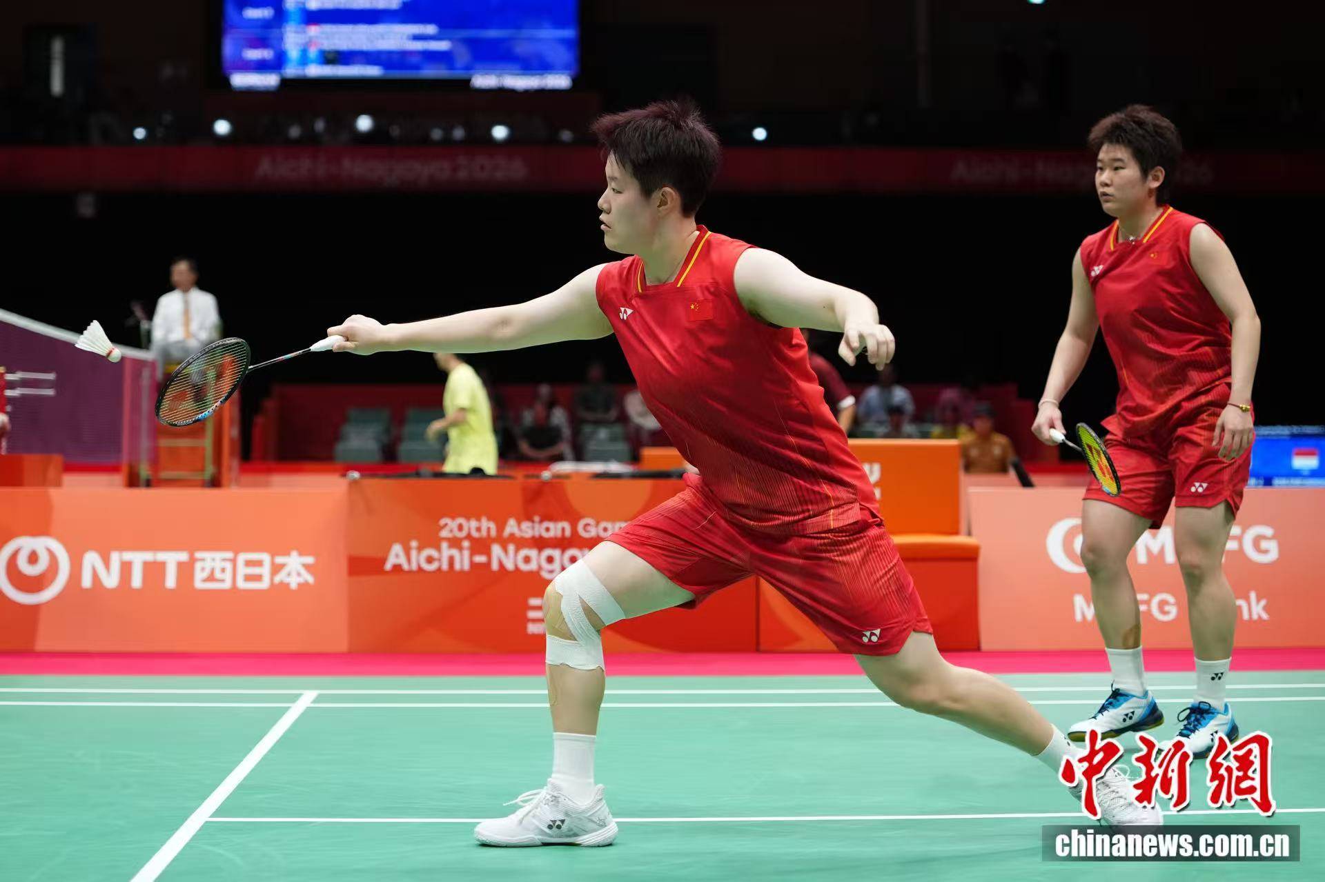 中国羽毛球女团首秀 3:0战胜泰国队晋级半决赛