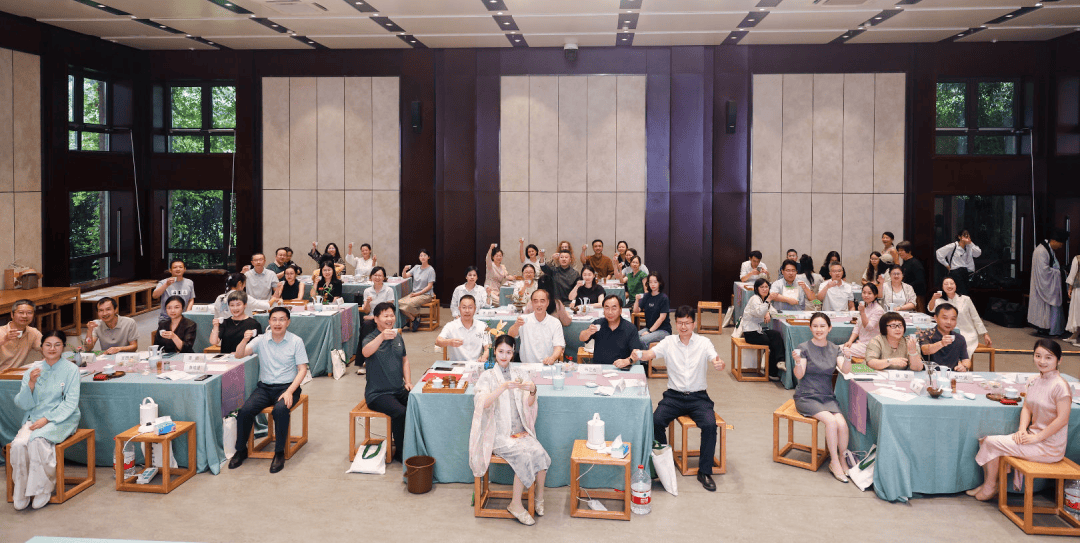 “风物长新”主题茶会暨展览图录首发仪式在中茶博圆满举办_活动_对谈_茶文化