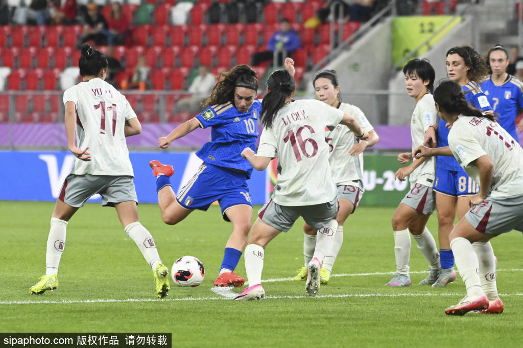 王霜加时破门！中国女足1:0越南女足挺进亚运会半决赛