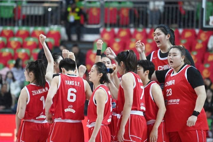 中国女篮战胜中国台北！张子宇14分，三人得分上双，一人出奇兵