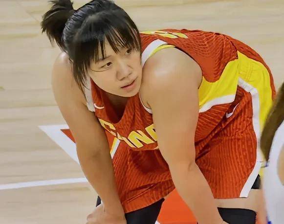 中国女篮亚运会总结：王思雨张子宇满分，贾赛琪张曼曼等五人恐无缘国家队名单