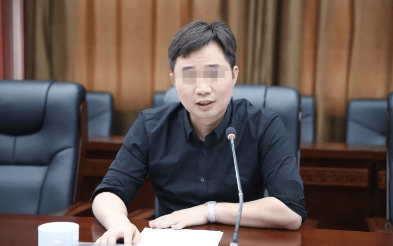 点击图片看原样大小图片