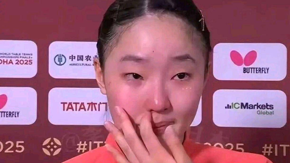 三战全胜！王曼昱亚运三度击败张本美和，赛后采访落泪认输