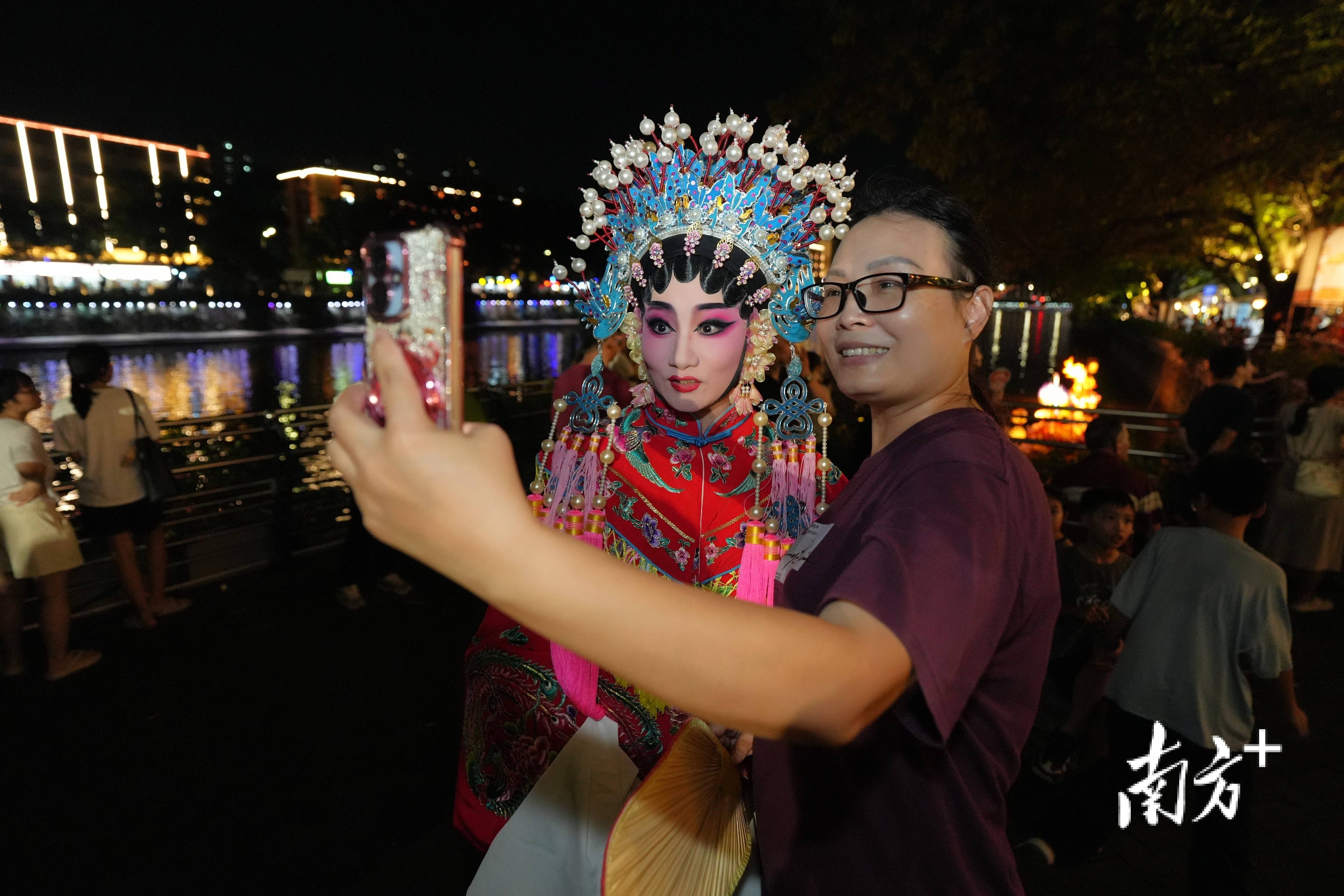 江门国庆好去处__国庆江门人多么