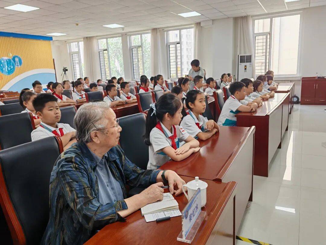 _梁启超谈教育读后感_梁启超教育家的自由田地视频