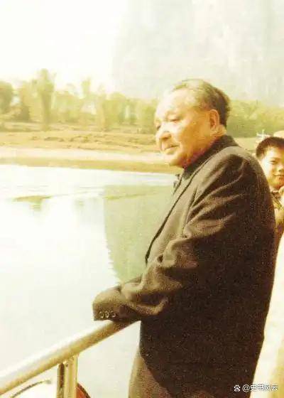 邓小平回怼苏联外长你真矮:七字让全场死寂,霸气反击(图12) 邓小平回怼苏联外长你真矮:七字让全场死寂,霸气反击(图12)