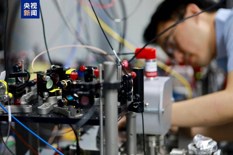 量子精密测量实现新突破 我国科研团队研制出“核光钟”