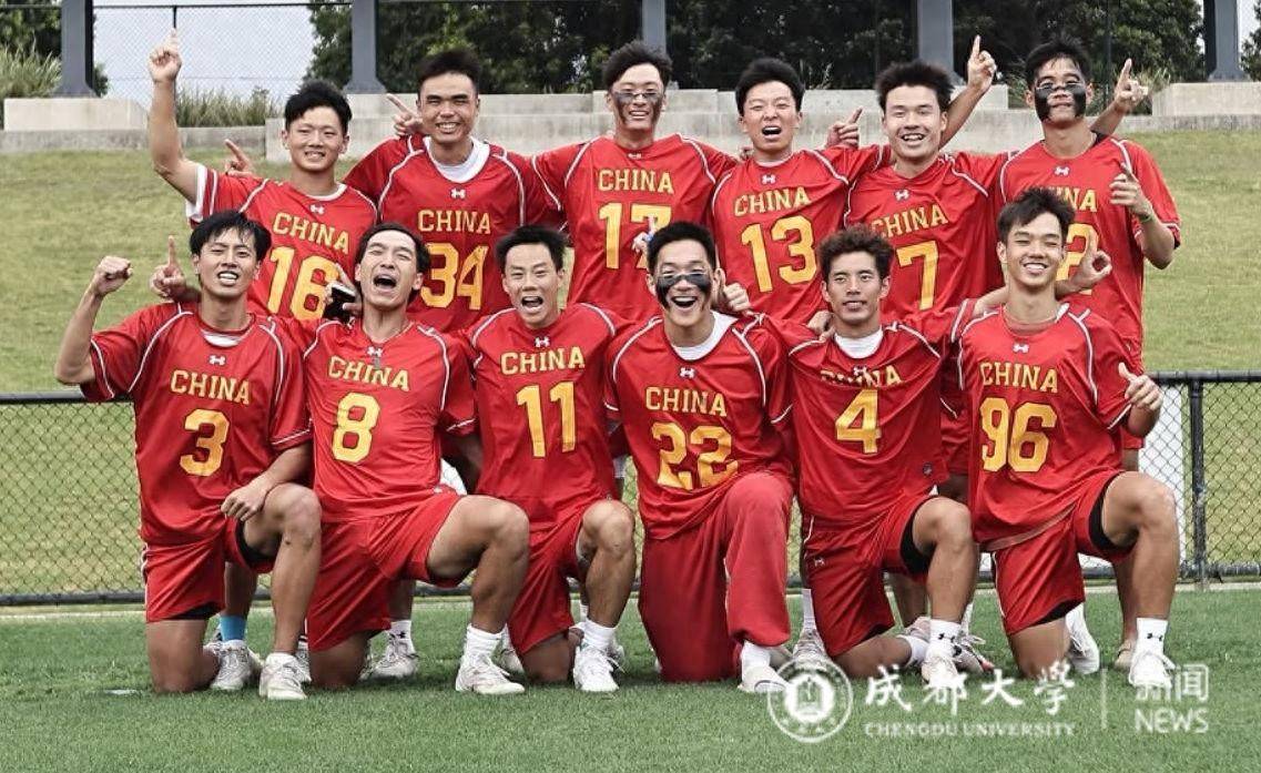 成大学子助力中国男子棍网球队斩获奥运资格赛入场券