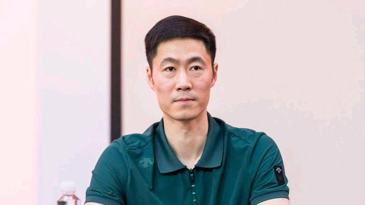 主场溃败敲响警钟！王励勤释放积极信号，樊振东归队出现一丝转机