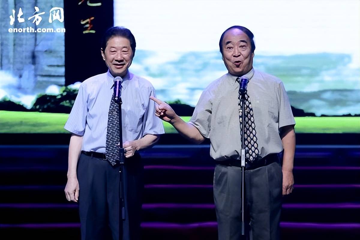 王佩元近照曝光，身形消瘦需拄拐！老观众感慨：当年捧哏也老了(图16)